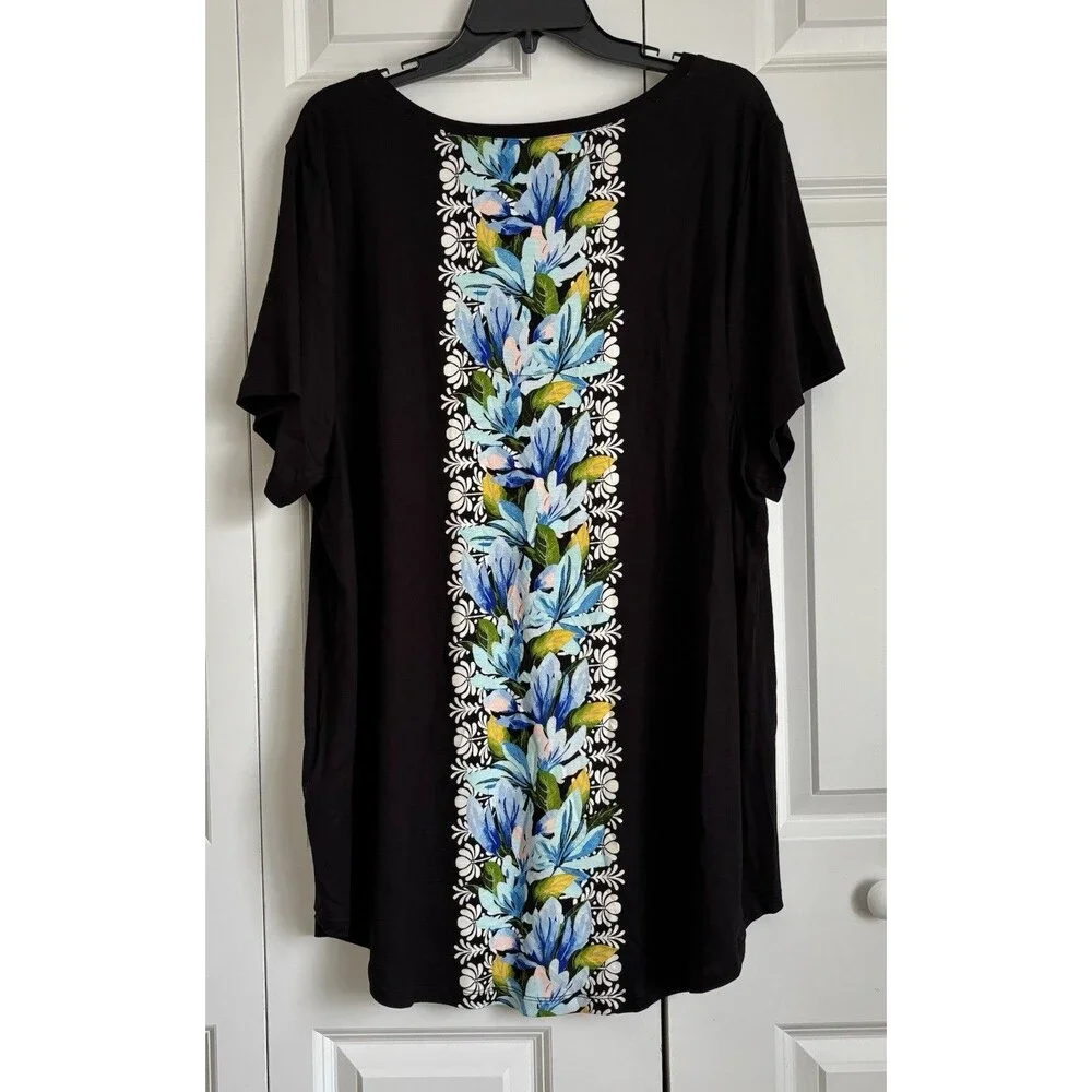 JM Collection Deep Black Floral V-Neck Short Sleeve Tee Top. Size 3X Tunic